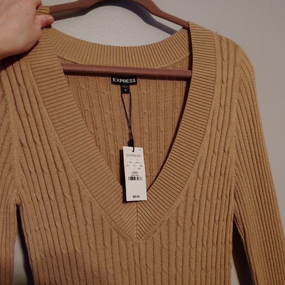 Express sweater - Picture 2 of 4